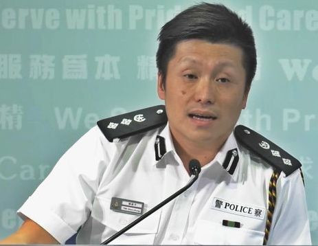 謝振中出席警察記者會嘅相片