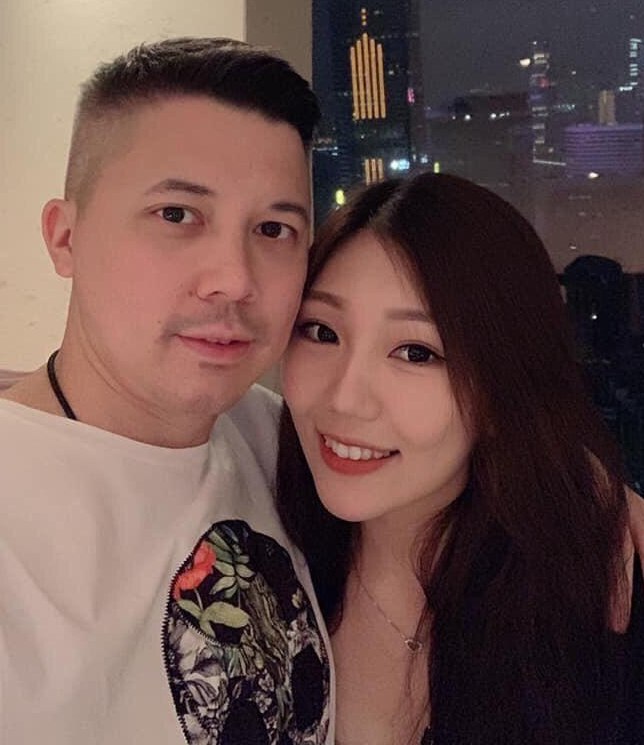 左為林漢清，右為其女友